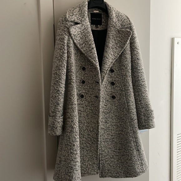 Ivanka Heavy Wool Coat - Picture 2 of 12